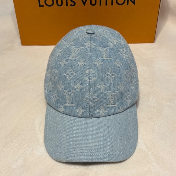 Louis Vuitton Denim Cap - Picture 3 of 7